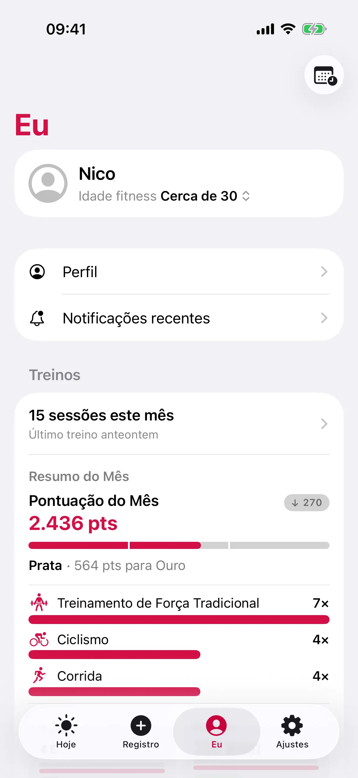 Tela Eu do slotho: Nico, Idade fitness Cerca de 30, 15 sessões este mês, Pontuação do Mês de 2.436 pts no nível Prata, e Treinamento de Força Tradicional 7×, Ciclismo 4× e Corrida 4×
